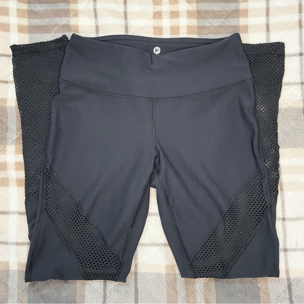 90 DEGREE BY REFLEX GRAY LEGGINGS WITH MESH AND SHEER DETAILING